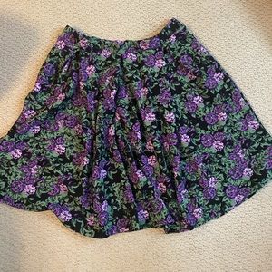 Like new 2XL Lularoe Madison skirt—GORGEOUS FLORAL